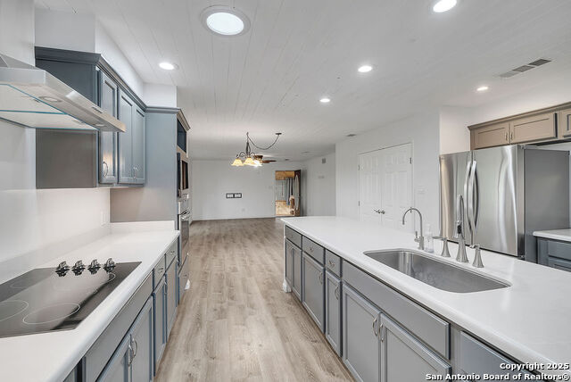 Image 2 of 29 For 30040 Leroy Scheel