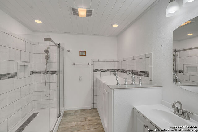 Image 7 of 29 For 30040 Leroy Scheel