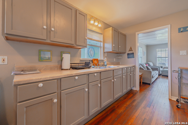 Image 10 of 44 For 247 Allen M Parks