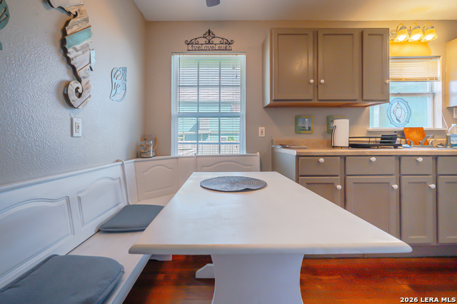 Image 11 of 44 For 247 Allen M Parks