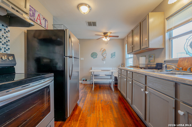 Image 12 of 44 For 247 Allen M Parks