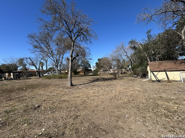 Image 2 of 14 For 2518 Ww White