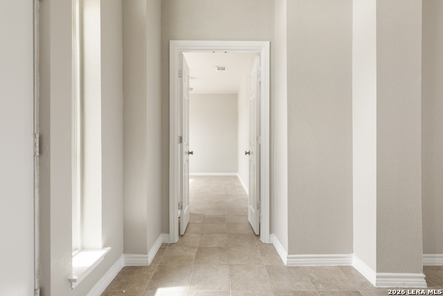 Image 28 of 37 For 200 Lakeview Cir