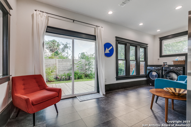 Image 18 of 29 For 137 Panama Ave