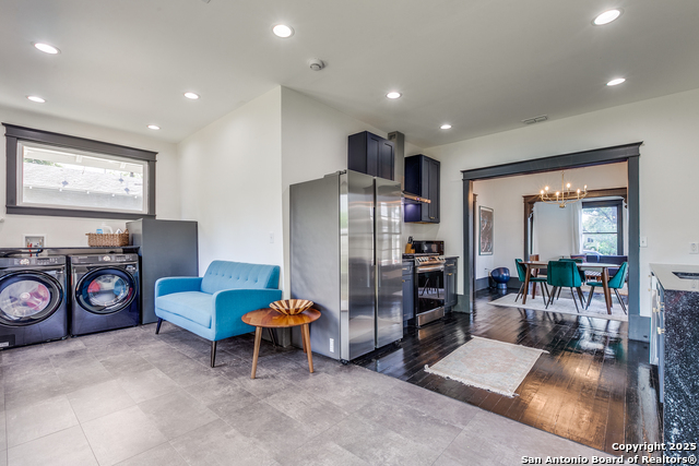 Image 19 of 29 For 137 Panama Ave