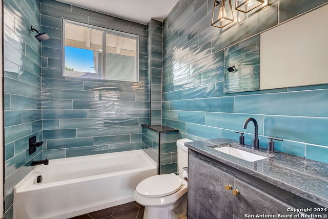 Image 22 of 29 For 137 Panama Ave