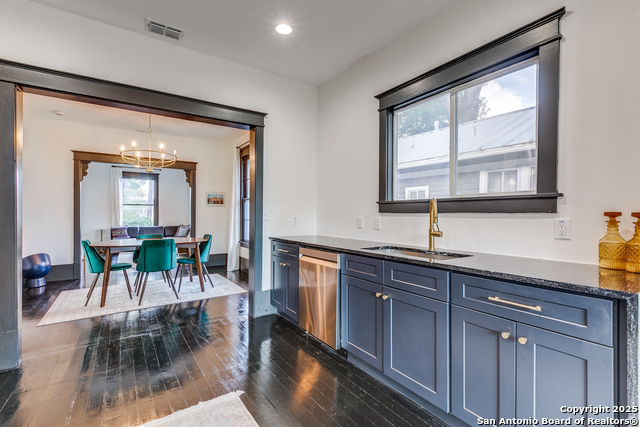 Image 9 of 29 For 137 Panama Ave