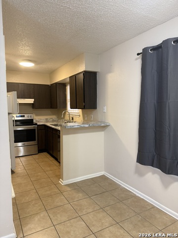 Image 15 of 22 For 923 Vance Jackson  1301