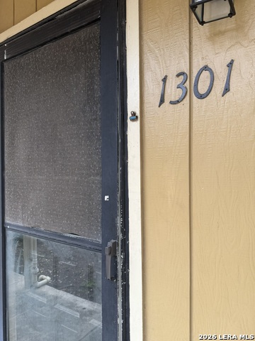 Image 2 of 22 For 923 Vance Jackson  1301