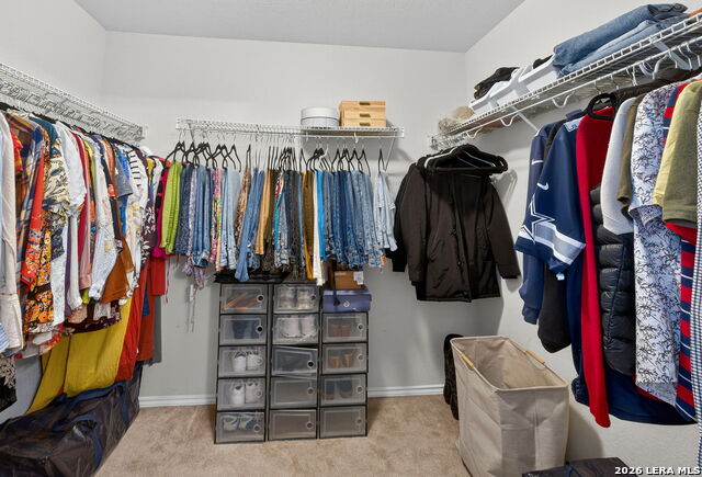 Image 23 of 35 For 10711 Noble  