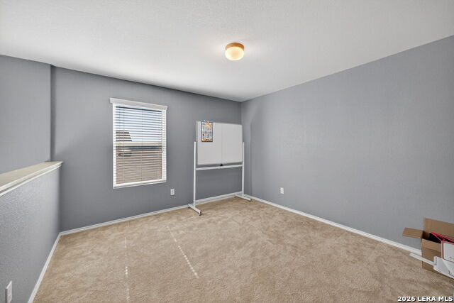 Image 27 of 35 For 10711 Noble  