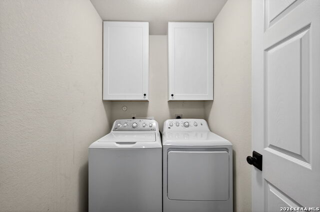 Image 29 of 35 For 10711 Noble  