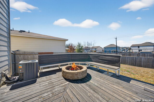 Image 31 of 35 For 10711 Noble  