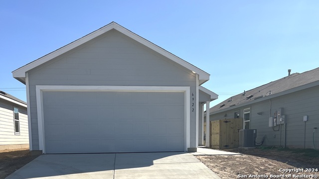 Image 3 of 15 For 6922 Biotite Ridge