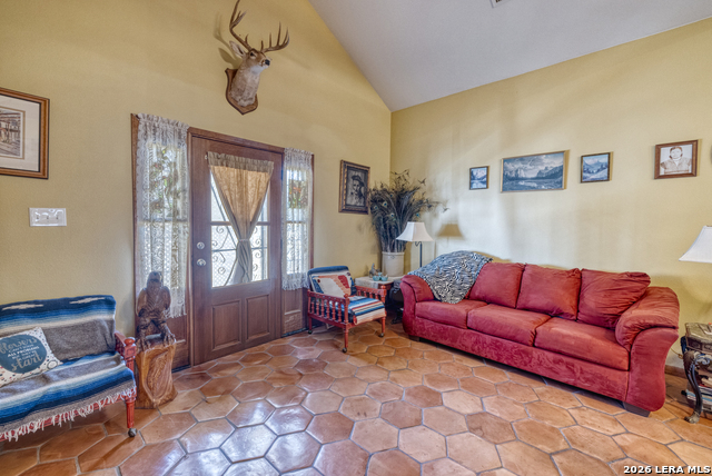 Listing photo id 23 for 1140 Curtis Bourn E