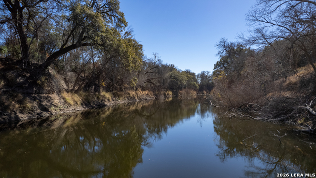 Listing photo id 49 for 1140 Curtis Bourn E