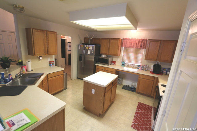 Image 11 of 38 For 9404 Crow Ln #2