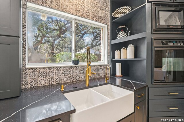 Image 12 of 43 For 24407 Flint Creek