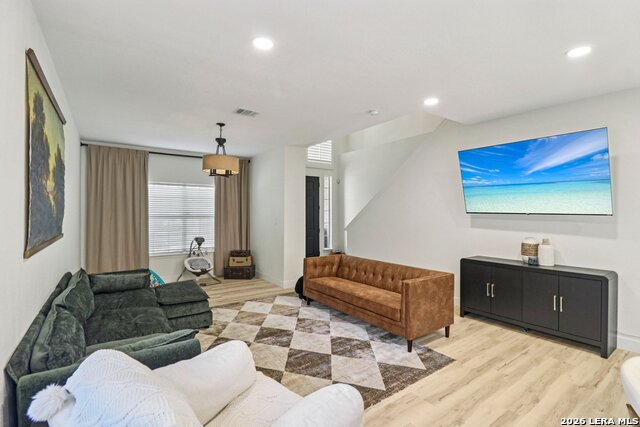 Image 6 of 43 For 24407 Flint Creek