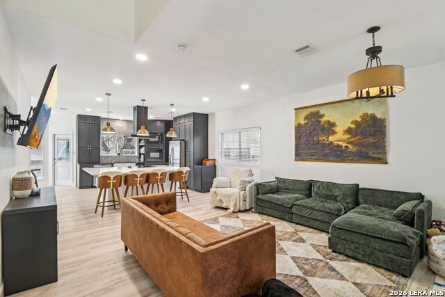 Image 8 of 43 For 24407 Flint Creek