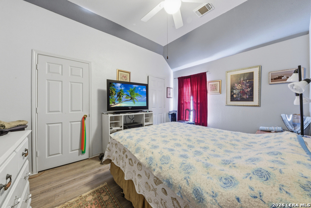 Image 24 of 29 For 3804 Arroyo Seco