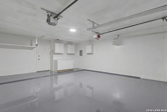 Image 17 of 19 For 8702 Dudley  