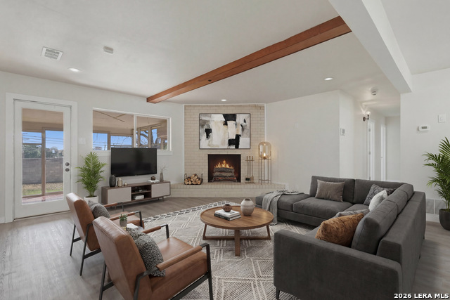 Image 4 of 19 For 8702 Dudley  