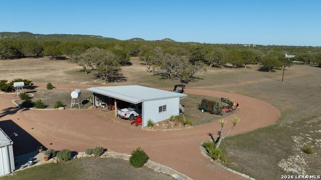 Image 37 of 78 For 521 Bluff Creek Road