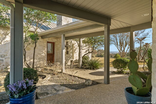 Image 48 of 78 For 521 Bluff Creek Road