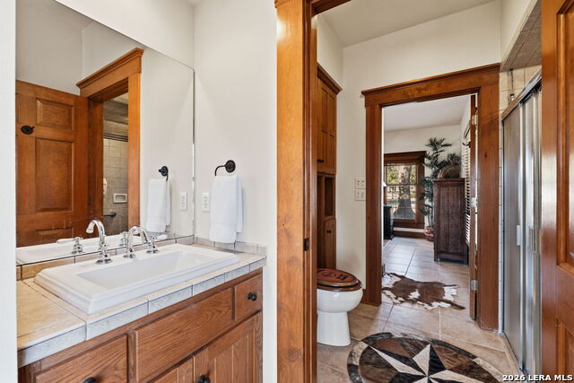 Image 52 of 78 For 521 Bluff Creek Road