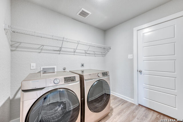 Image 15 of 19 For 5443 Coral Vly