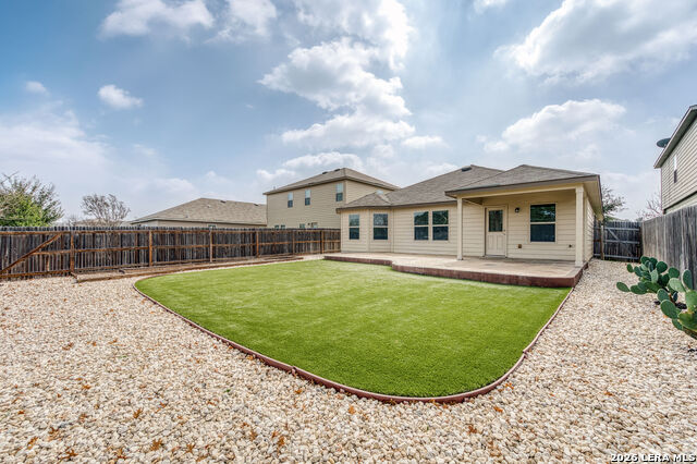 Image 18 of 19 For 5443 Coral Vly