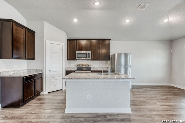 Image 6 of 19 For 5443 Coral Vly