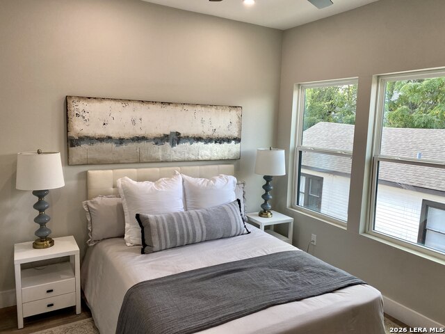 Image 5 of 16 For 317 Toledo  