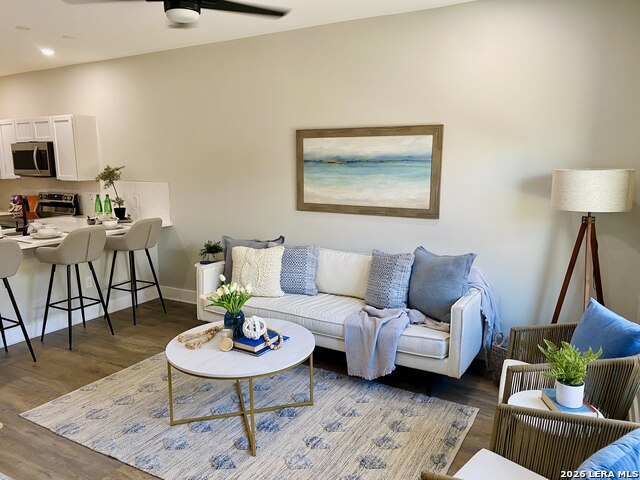 Image 7 of 16 For 317 Toledo  