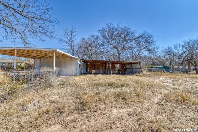 Image 23 of 27 For 227 Mueller  