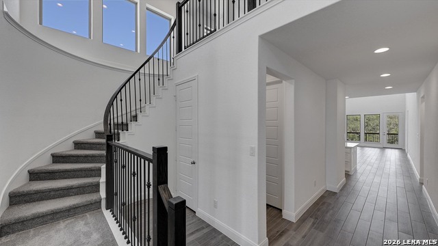 Image 16 of 20 For 24110 Sidehill Lie