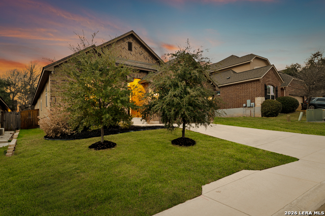 Image 3 of 43 For 217 James Fannin