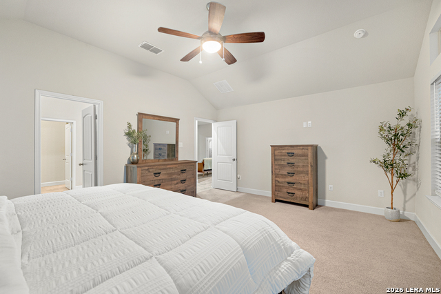 Image 32 of 43 For 217 James Fannin