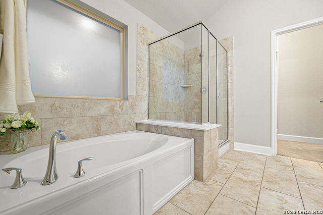 Image 33 of 43 For 217 James Fannin