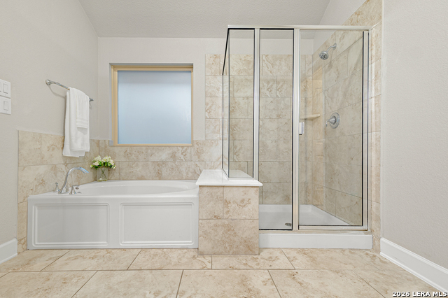 Image 34 of 43 For 217 James Fannin