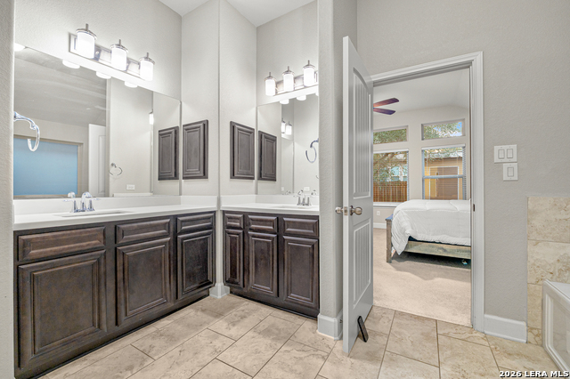 Image 35 of 43 For 217 James Fannin