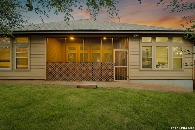 Image 41 of 43 For 217 James Fannin