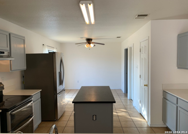 Image 7 of 11 For 9818 Copper Elm