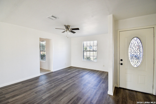 Image 15 of 47 For 346 Ashland  