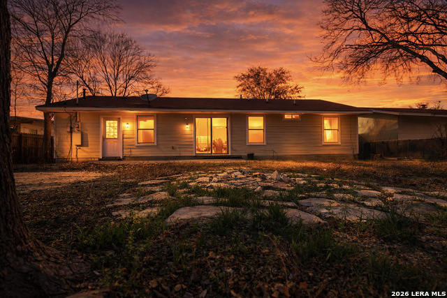 Image 2 of 47 For 346 Ashland  