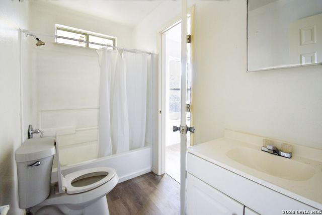 Image 40 of 47 For 346 Ashland  