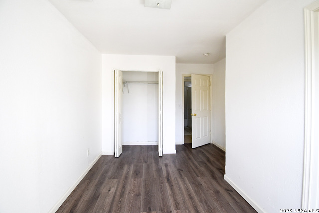 Image 41 of 47 For 346 Ashland  