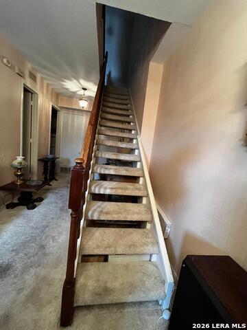 Image 14 of 30 For 7711 Broadway  31c