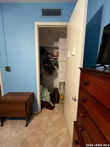 Image 18 of 30 For 7711 Broadway  31c